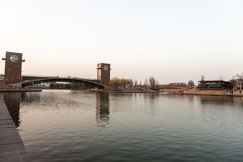 富山・環水公園の街歩き